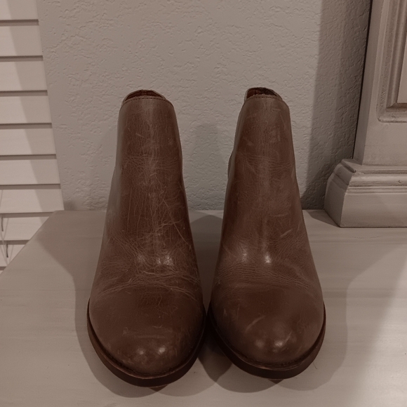 Lucky Brand leather Bootie size 8.5 - Picture 7 of 8